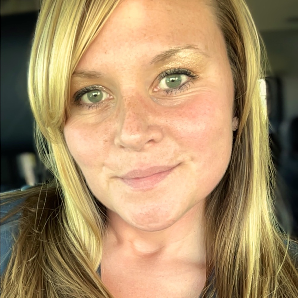 Meet your Posher, Amy
